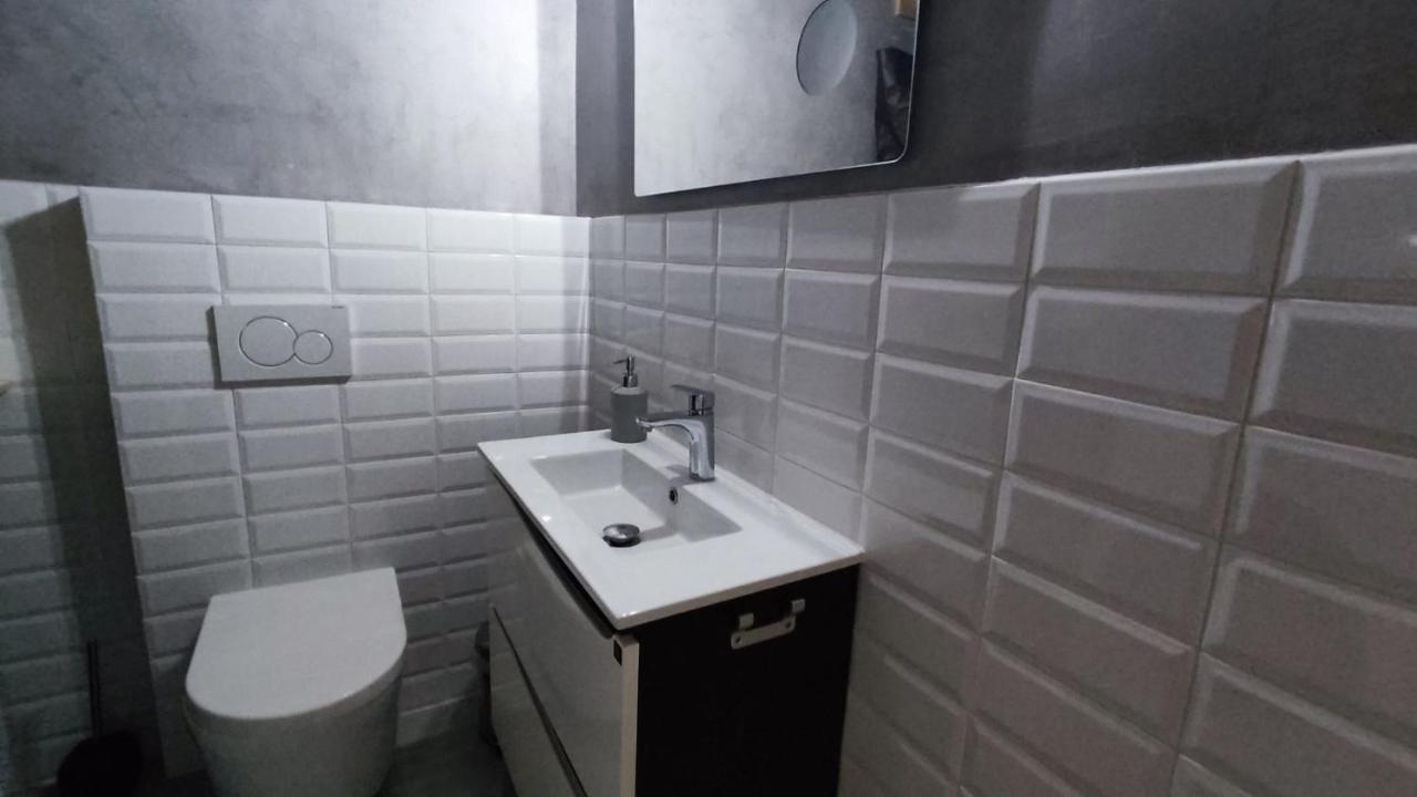 01 Sra Da Rocha Com Piscina E Ac - Casas & Papeis Apartment Armacao de Pera Ngoại thất bức ảnh